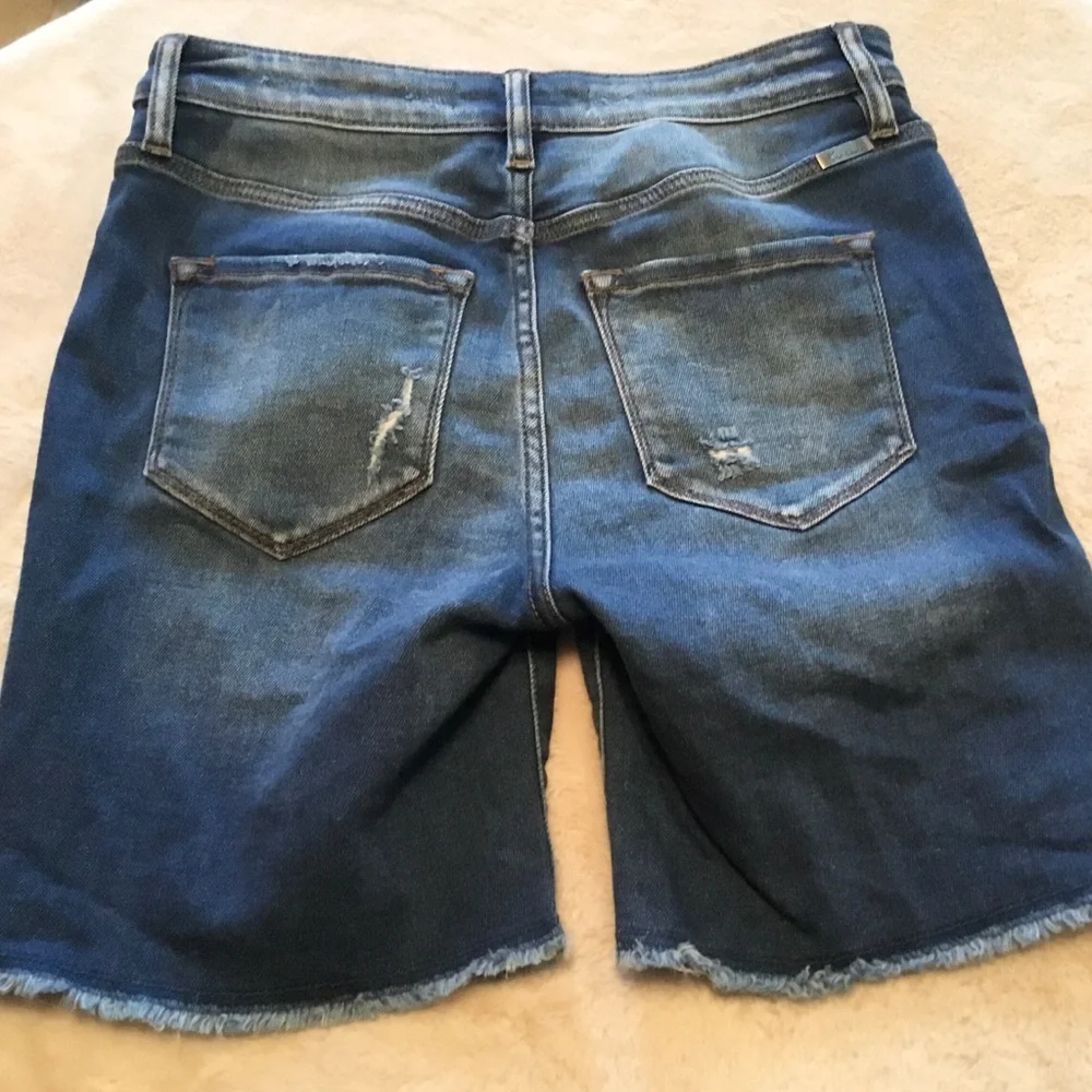 KanCan Blue Jean Distressed Button-Fly Raw Hem Shorts - Size M